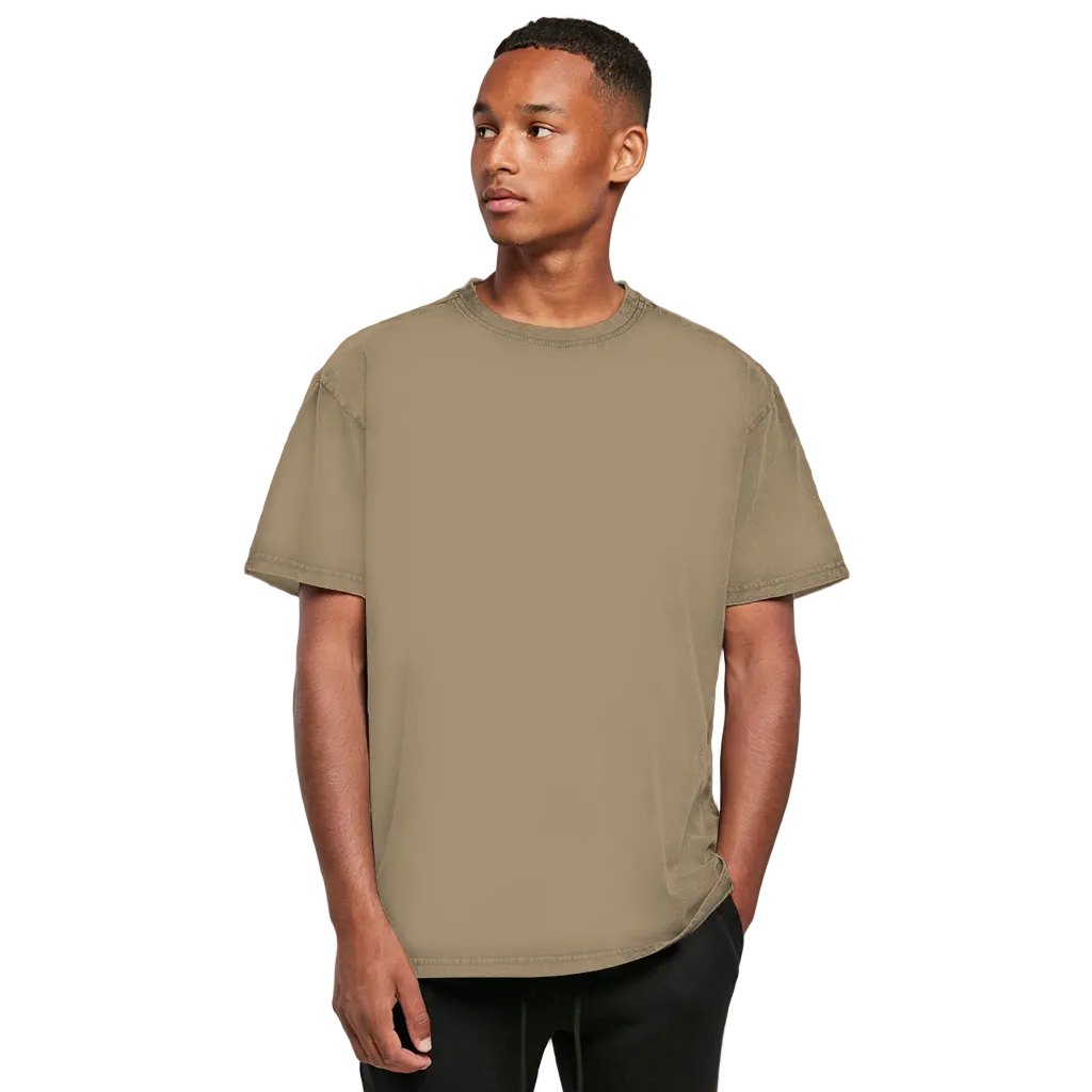 washed tee unaverage white print – on-body 6